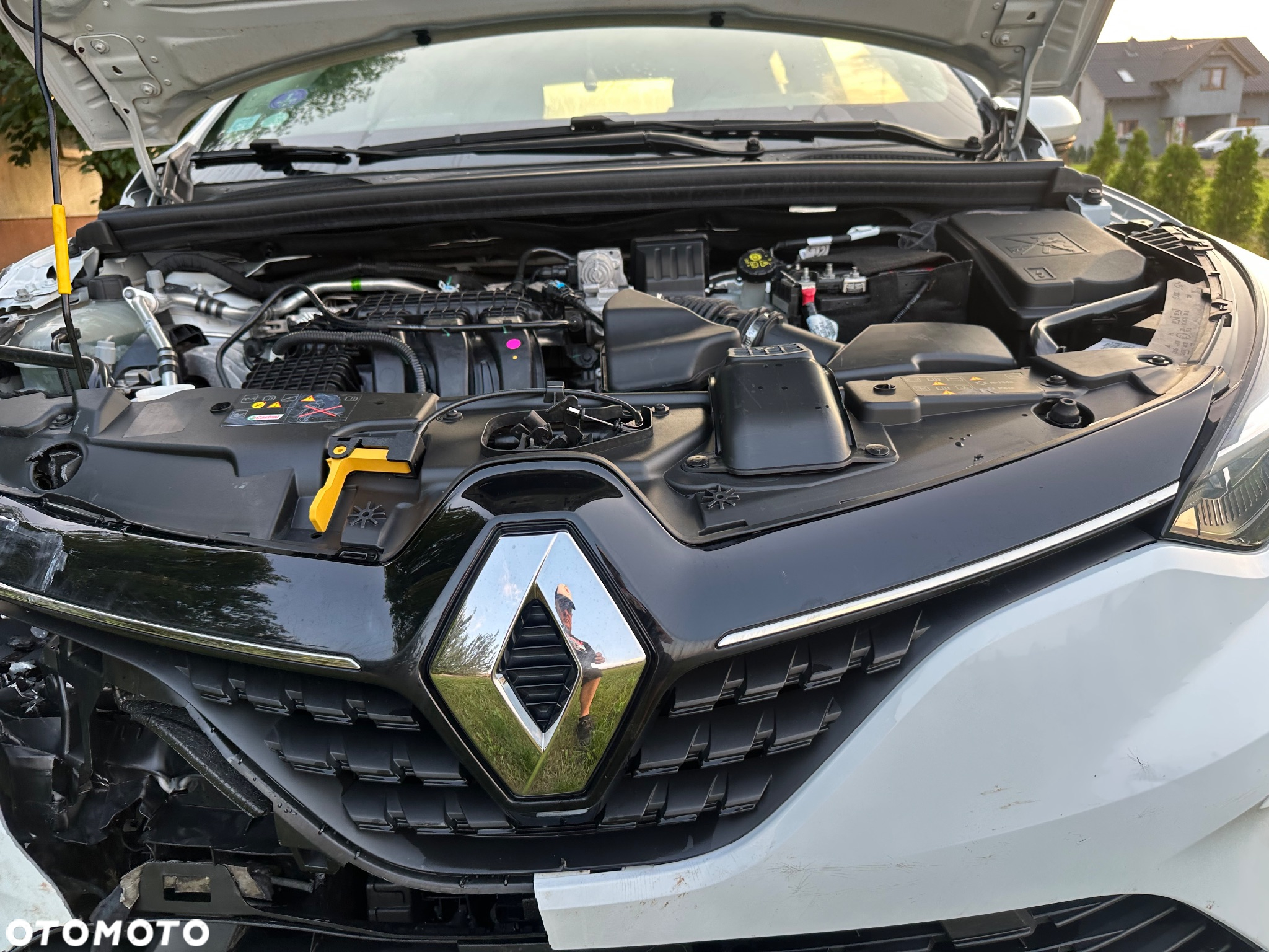 Renault Clio TCe 90 TECHNO - 28