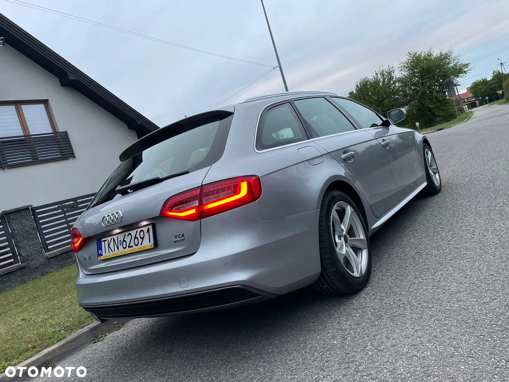 Audi A4 Avant - 4