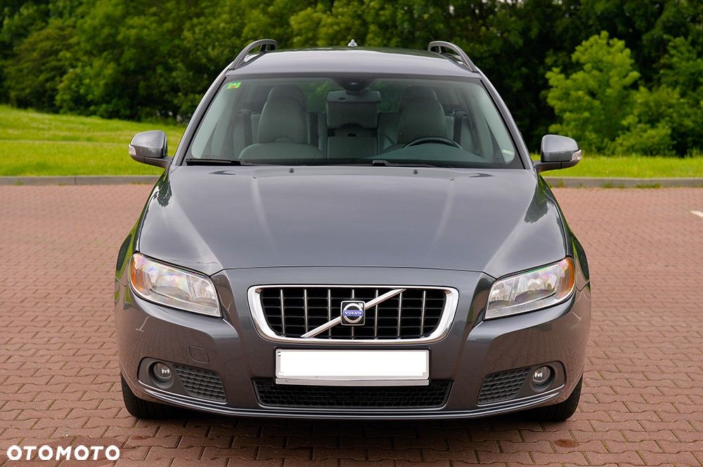 Volvo V70 - 1