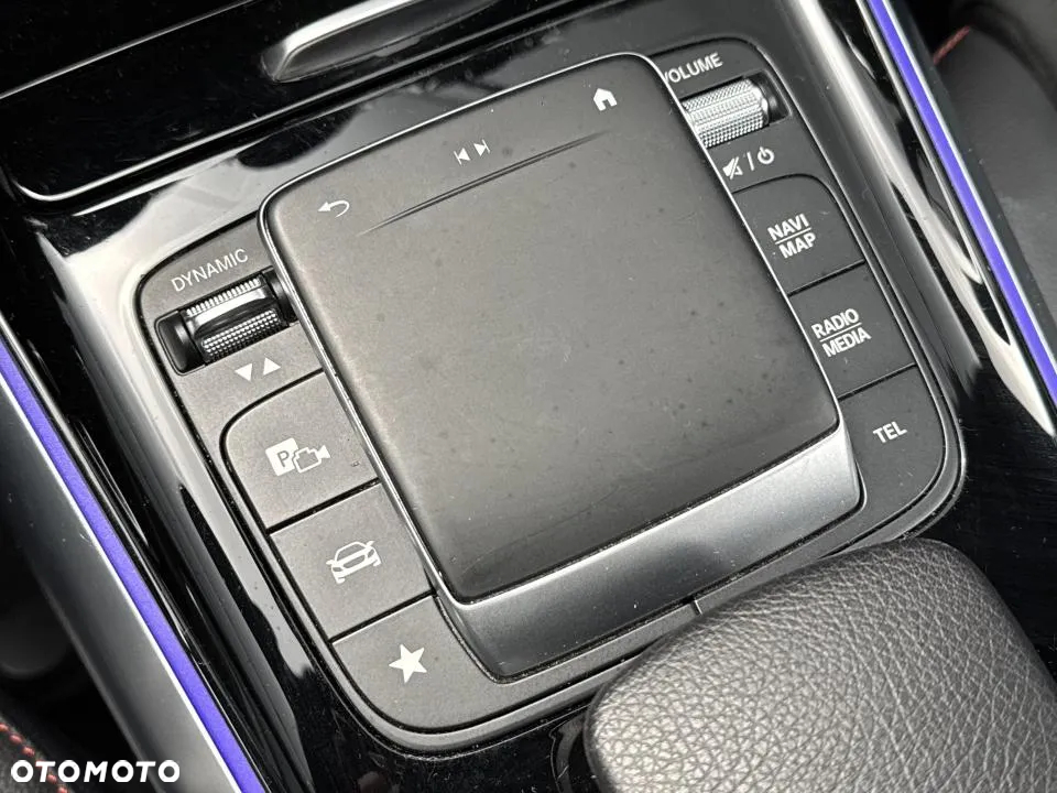 Mercedes-Benz GLA 200 AMG Line - 19