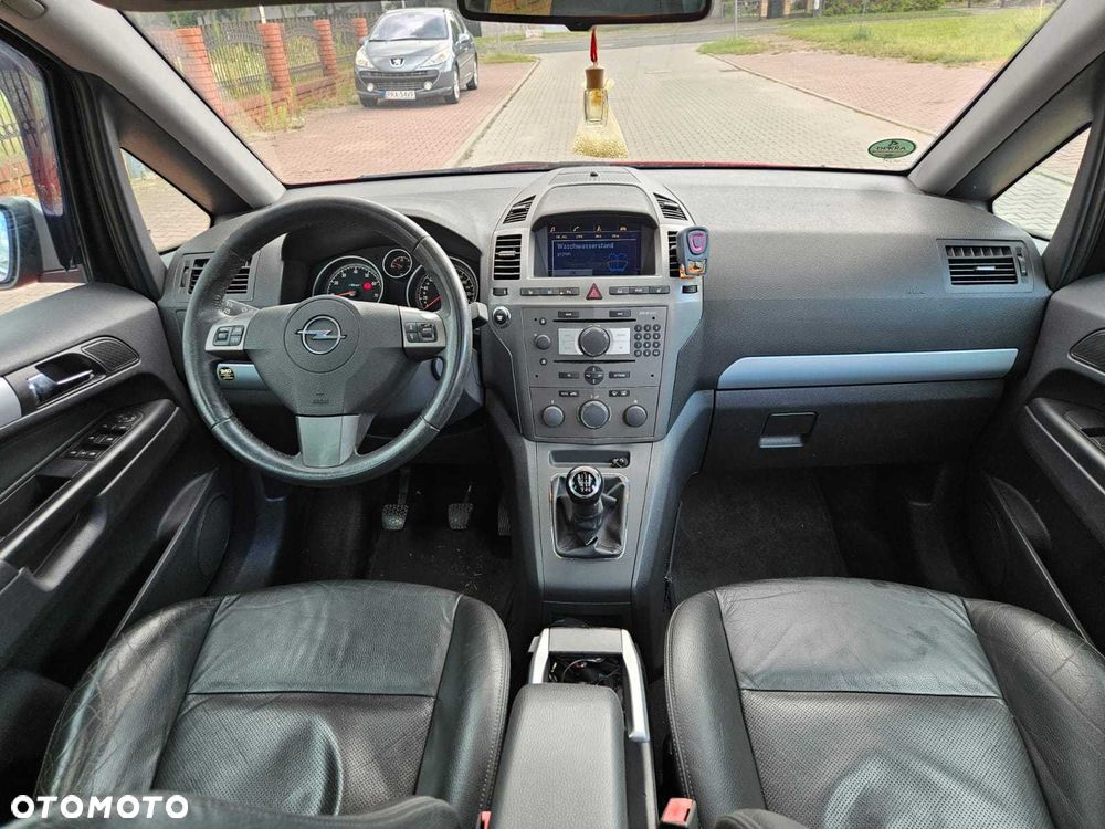 Opel Zafira - 7