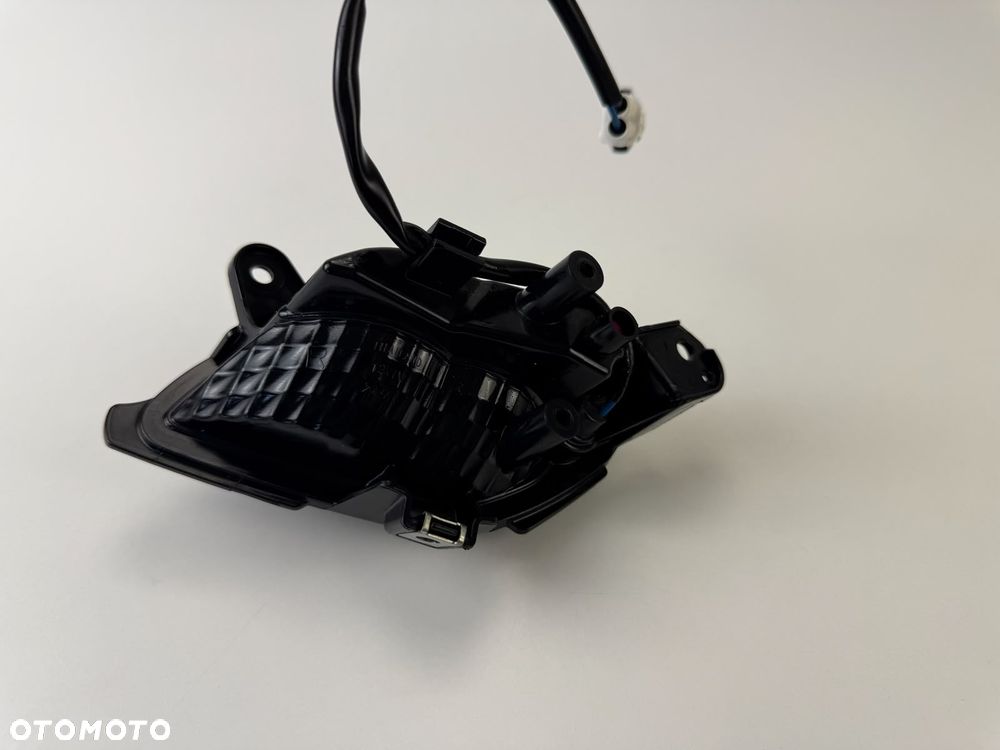 Przednie lampy komplet lewa prawa Yamaha MT 125 2020+ - 9