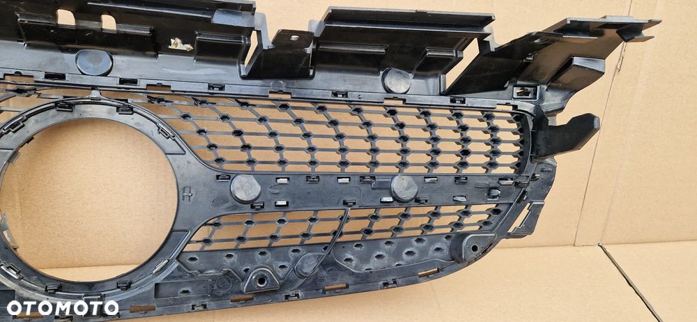 MERCEDES SLC R172 172 GRILL ATRAPA RAMA GRIL ŁADNA !! - 8