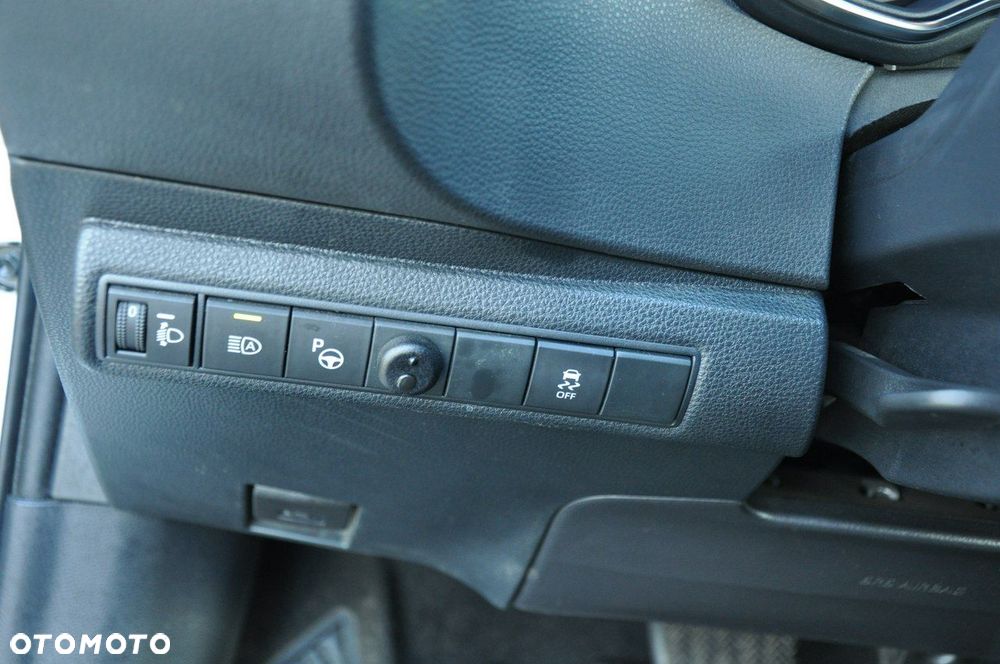 Toyota Corolla 1.8 Hybrid GR Sport - 13