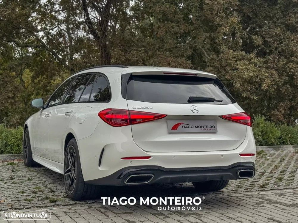 Mercedes-Benz C 300 - 26