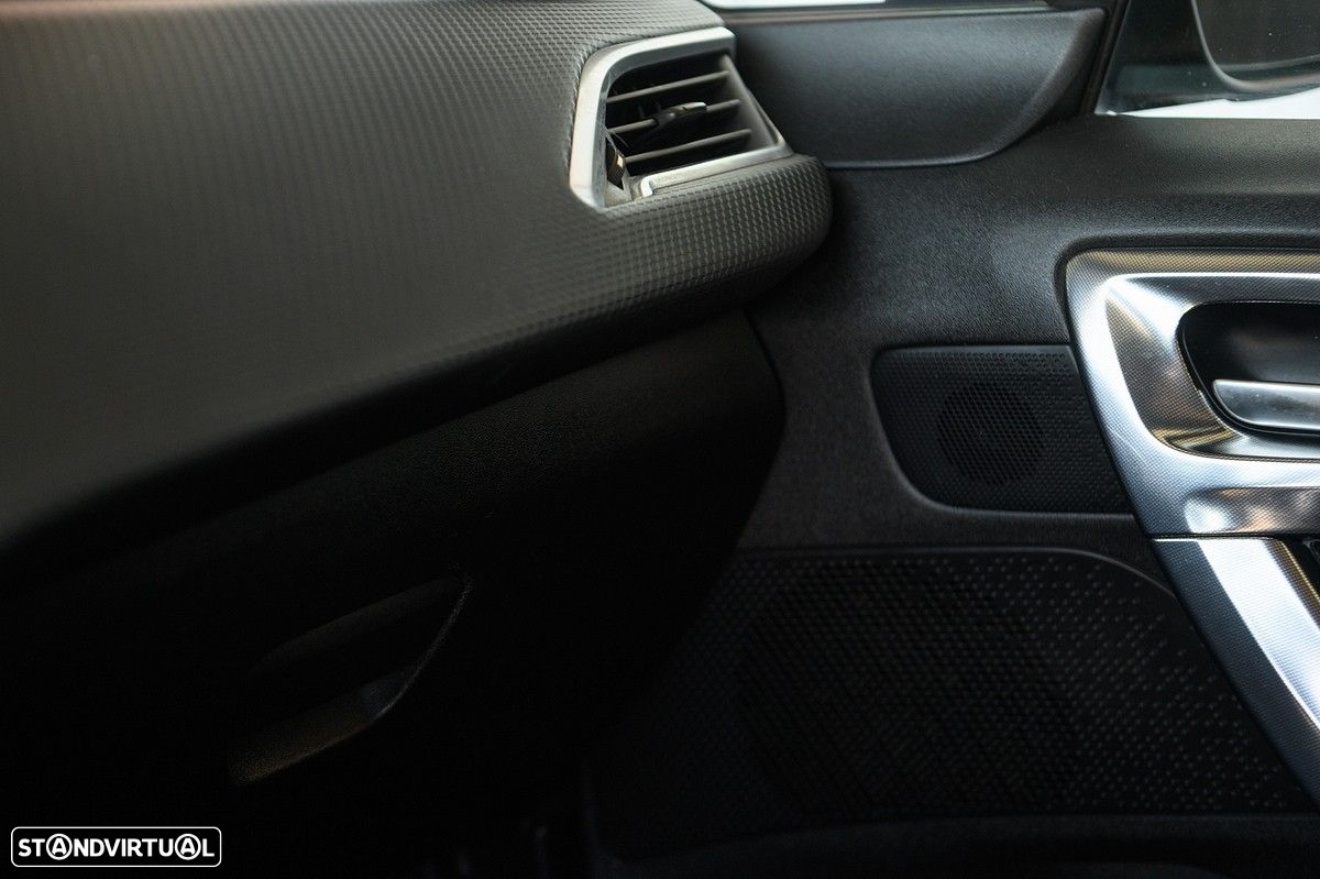 Peugeot 2008 1.6 e-HDi Allure - 52