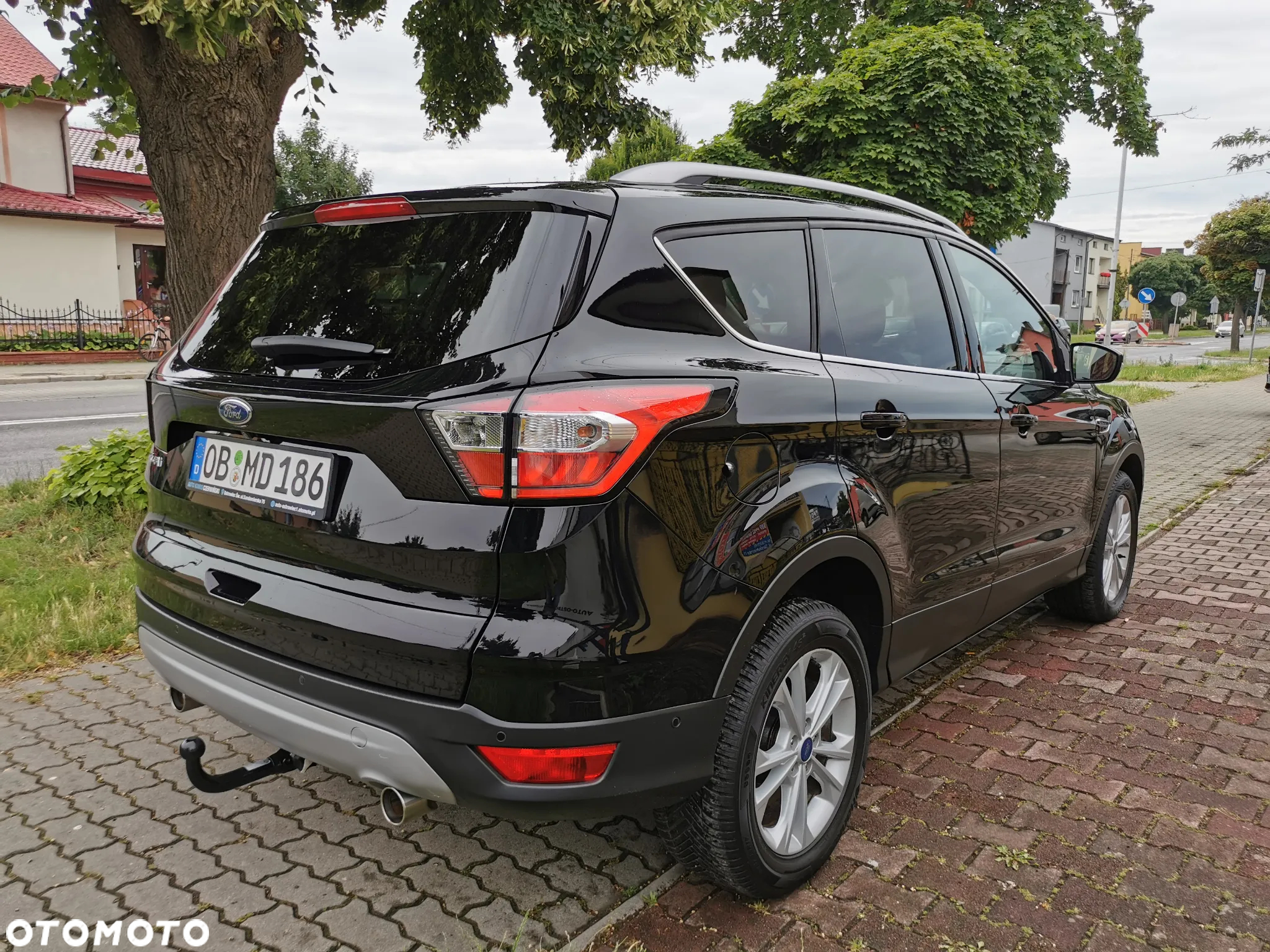 Ford Kuga 2.0 TDCi 2x4 Titanium - 6