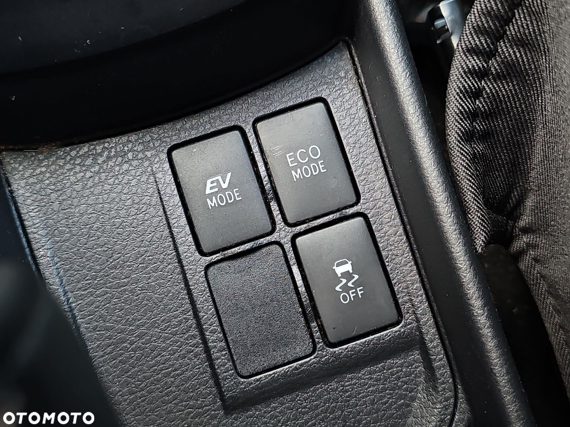 Toyota Yaris - 22
