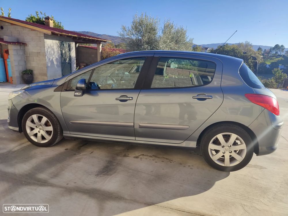 Peugeot 308 - 6