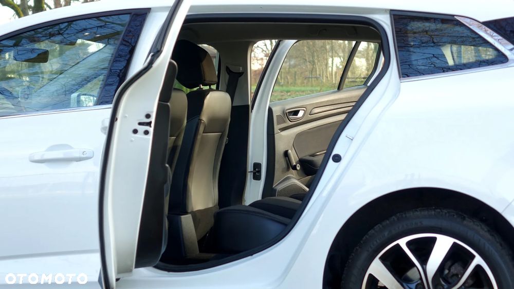 Renault Megane - 9