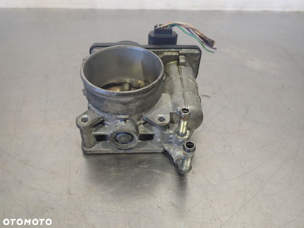 PRZEPUSTNICA INFINITI M37X - 2