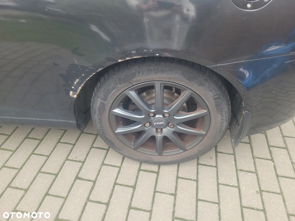 Hyundai Coupe 2.0 Dynamic - 12