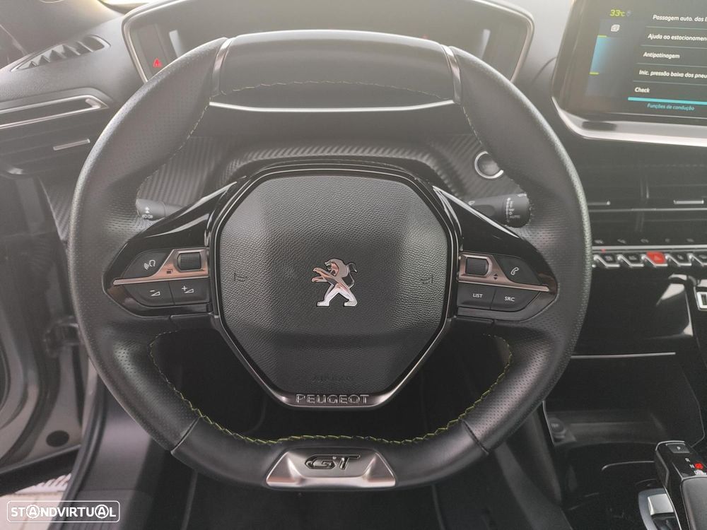 Peugeot e-2008 50 kWh GT - 7
