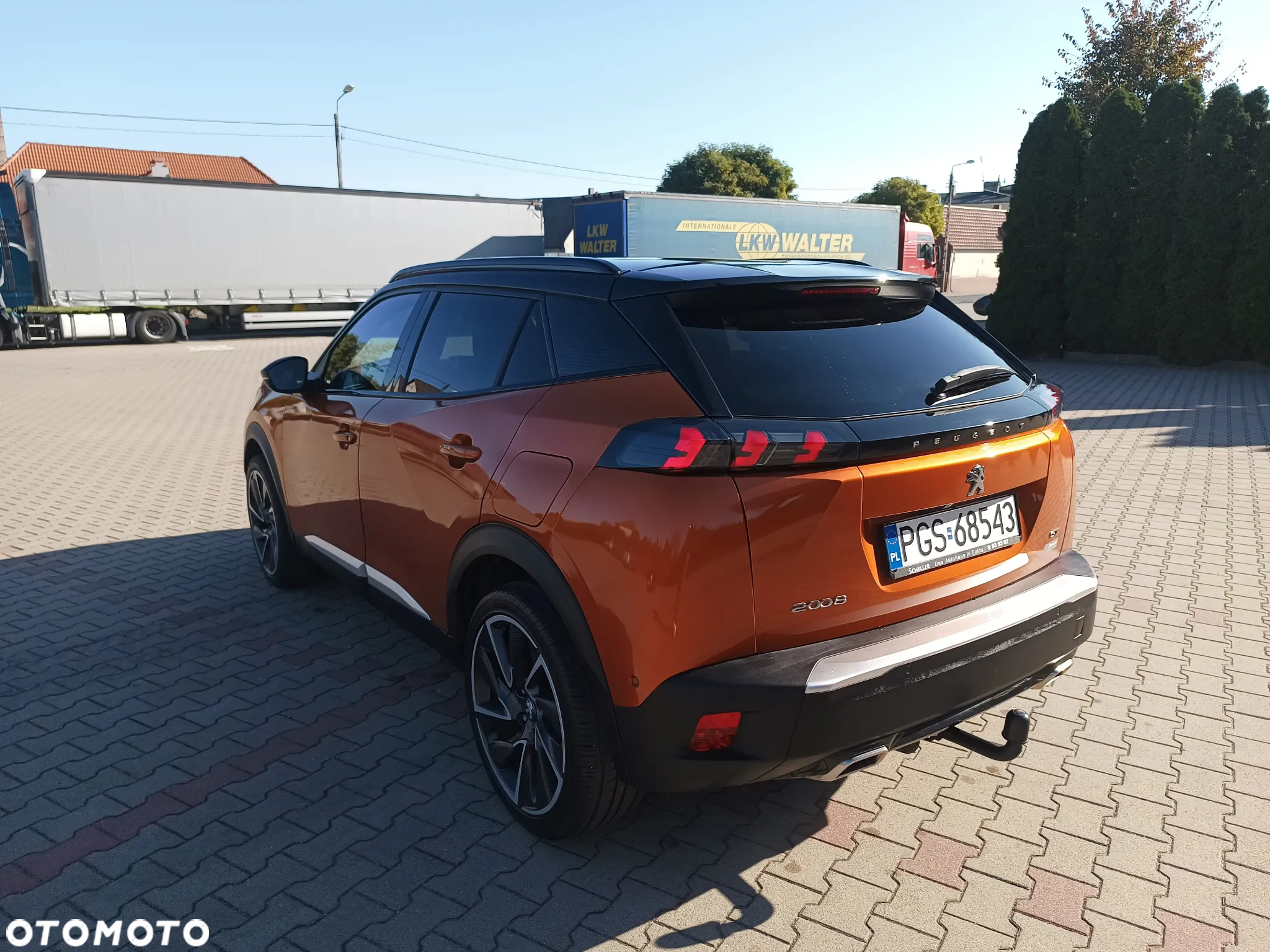 Peugeot 2008 PureTech 155 EAT8 GT Pack - 5