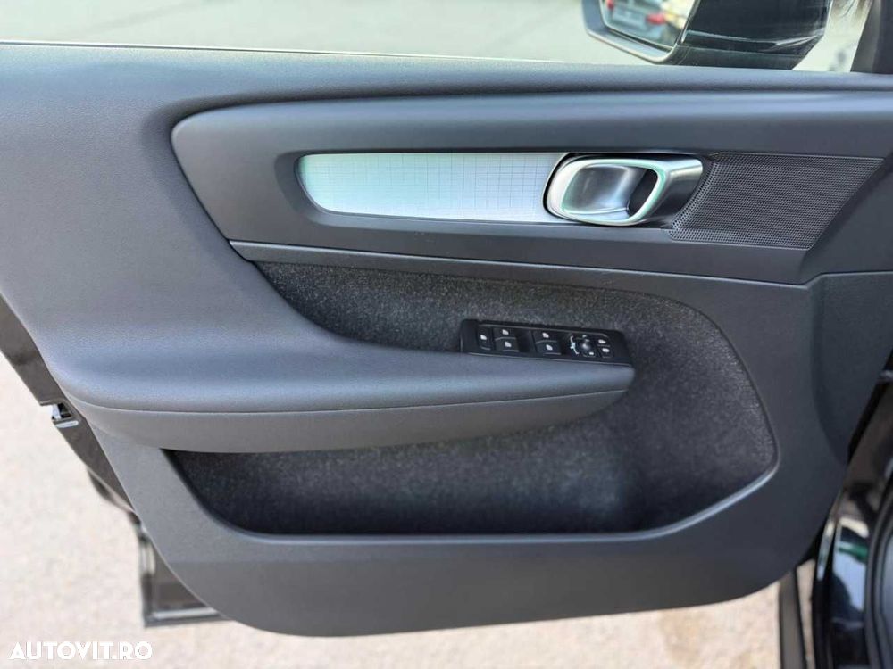 Volvo XC 40 Recharge T5 Twin Engine AT7 Inscription - 15