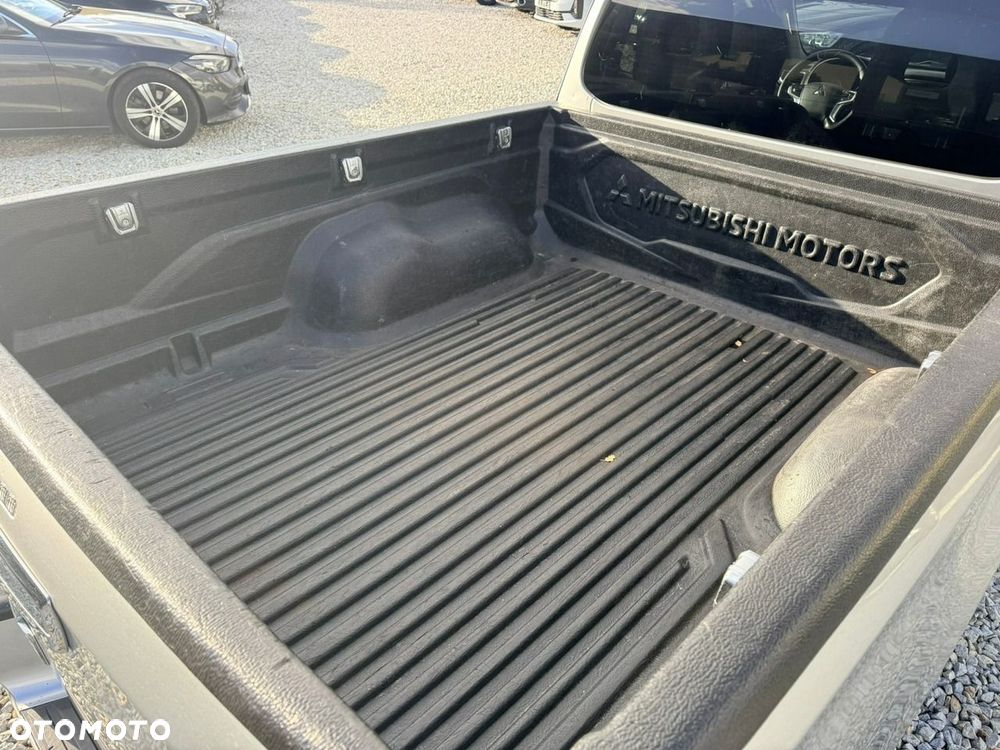 Mitsubishi L200 Pick Up 4x4 S&S Double Cab Plus - 7