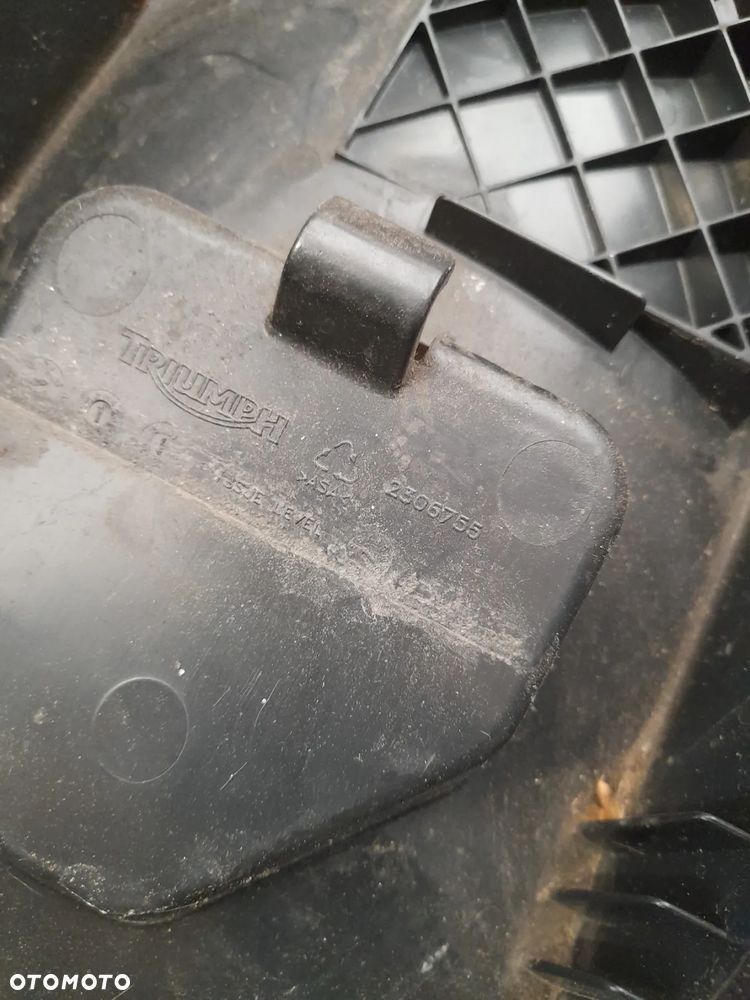 triumph tiger sport 2013 - 2014 osłona owiewka obudowa siedzenia - 7