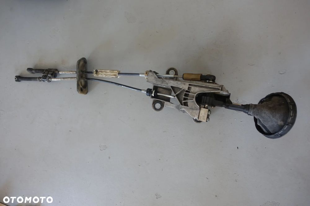 WYBIERAK LINKI ZMIANY BIEGÓW VW T5 2.5 TDI - 1