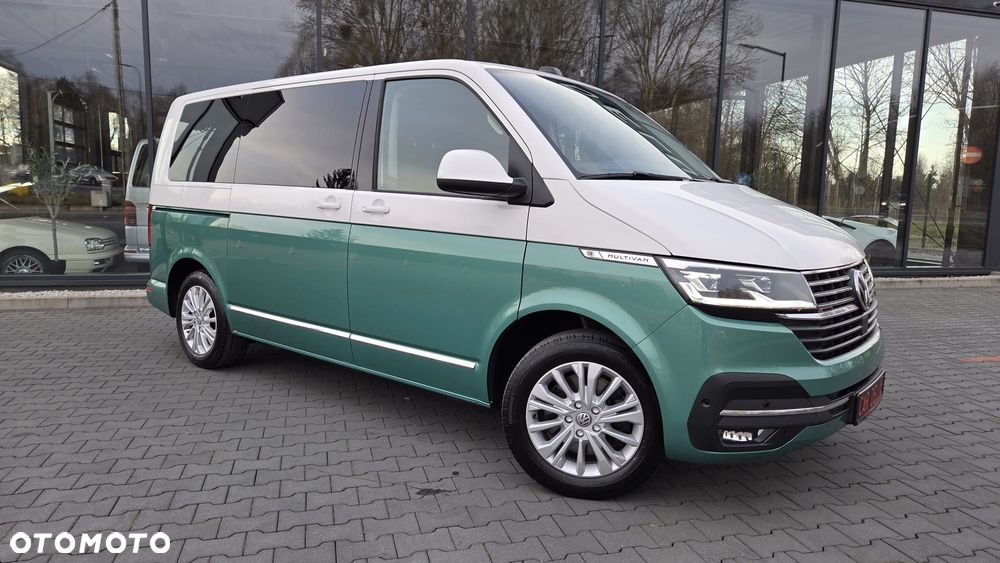 Volkswagen Multivan - 2
