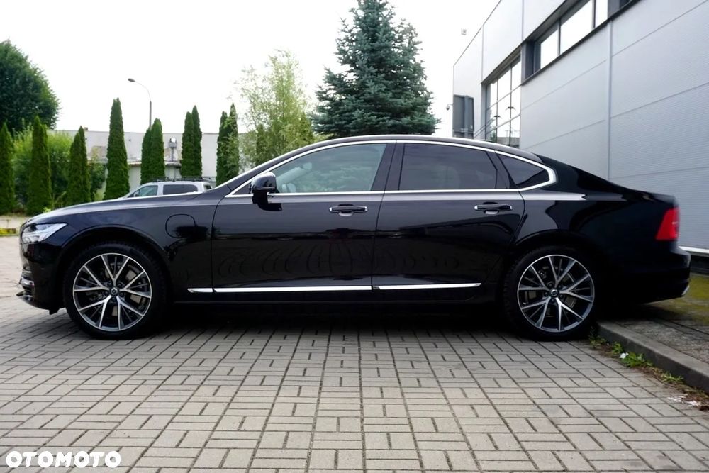 Volvo S90 T8 Twin Engine AWD Geartronic Inscription - 17