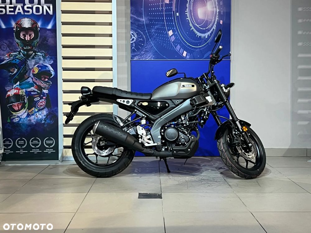 Yamaha XSR - 8