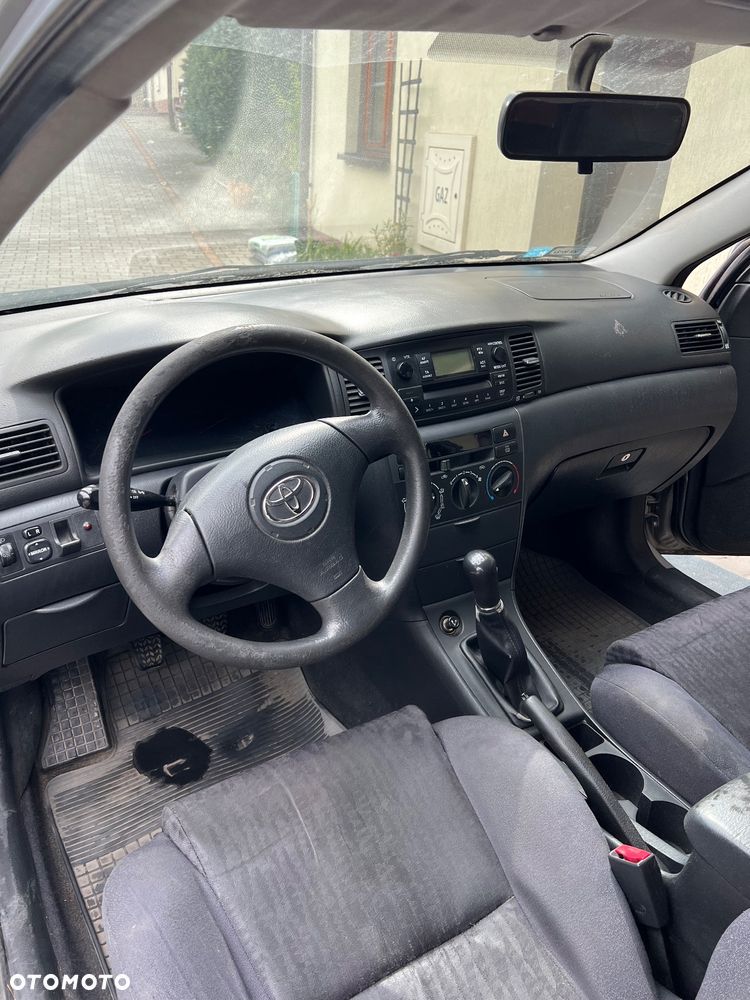 Toyota Corolla 1.4 VVT-i Base - 13