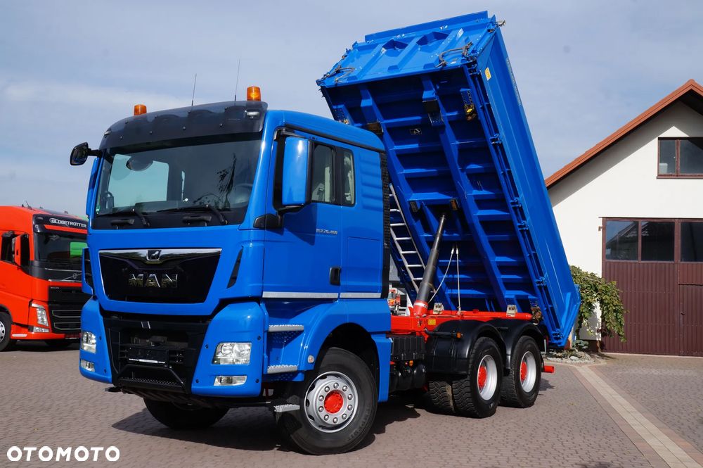 MAN TGX