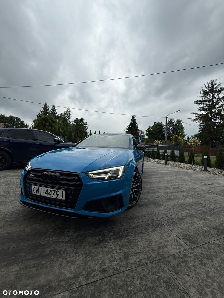 Audi S4 Limousine - 9