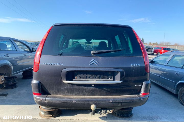 Usa fata dreapta Citroen C8 1  [din 2002 pana  2008] seria Minivan 2.0 AT (138 hp) - 4