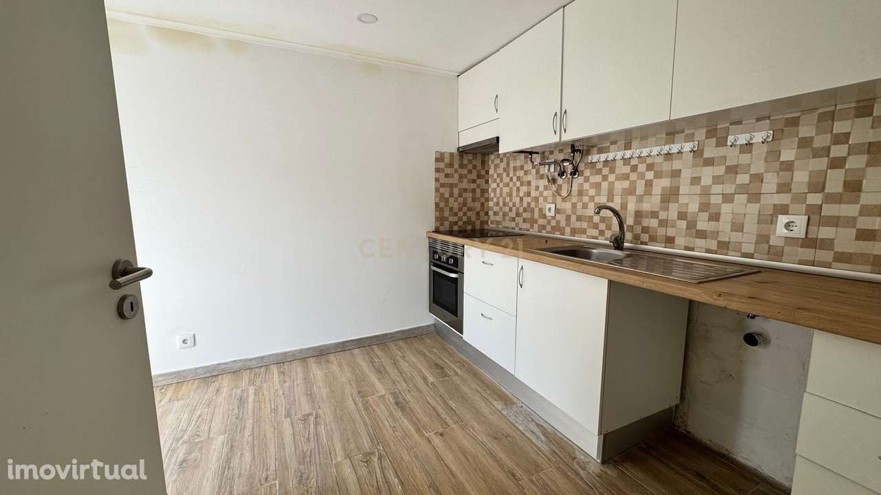 Moradia T0 na Ajuda, Lisboa - Grande imagem: 3/12