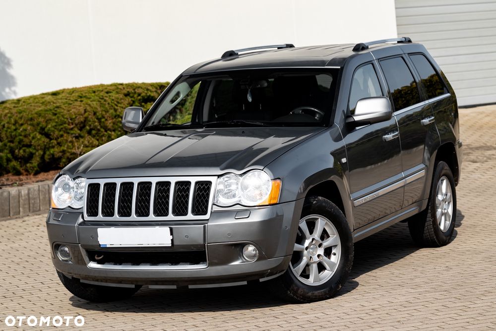 Jeep Grand Cherokee - 1
