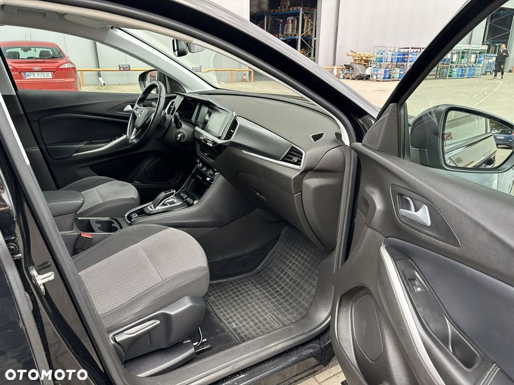 Opel Grandland 1.2 T Business Edition S&S - 16