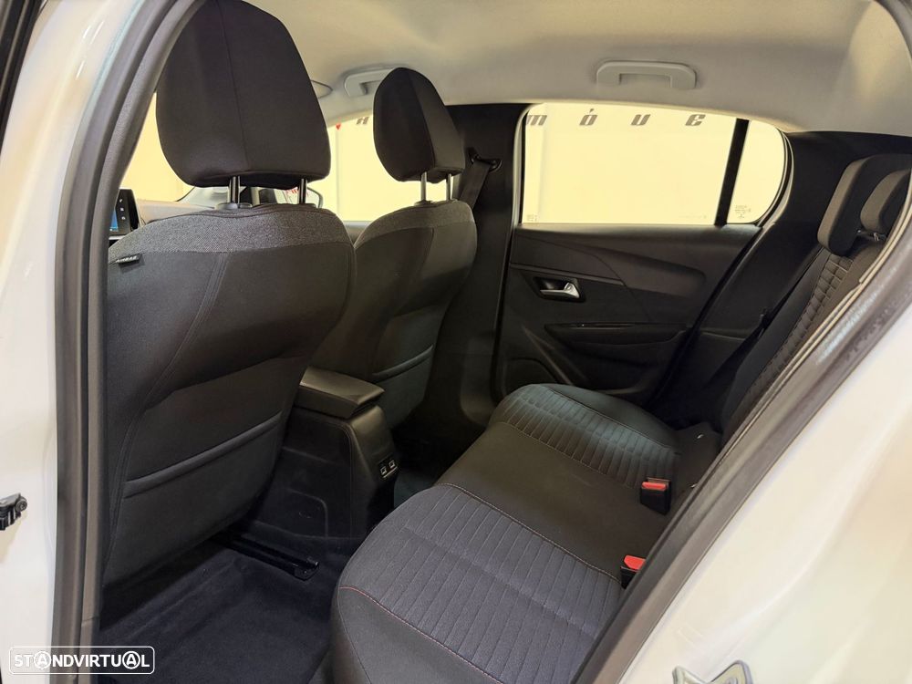 Peugeot e-208 50 kWh Active Pack - 42