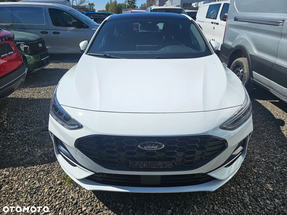 Ford Focus 1.0 EcoBoost mHEV ST-Line X - 3