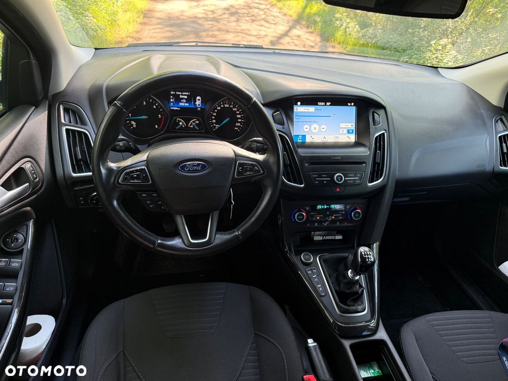 Ford Focus - 15