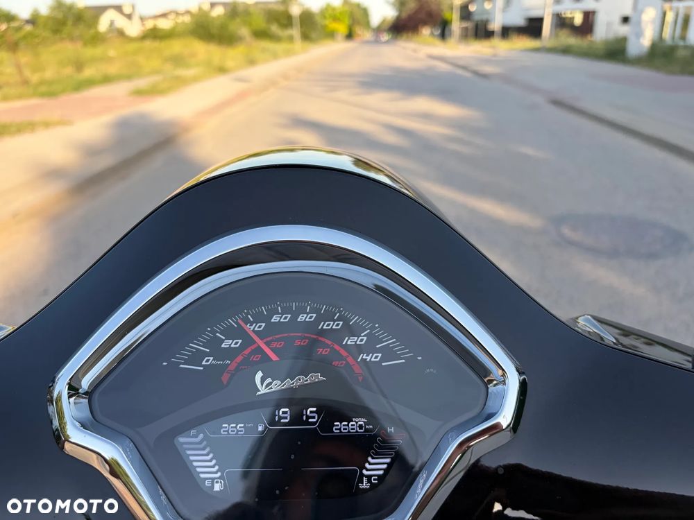 Vespa GTS - 33