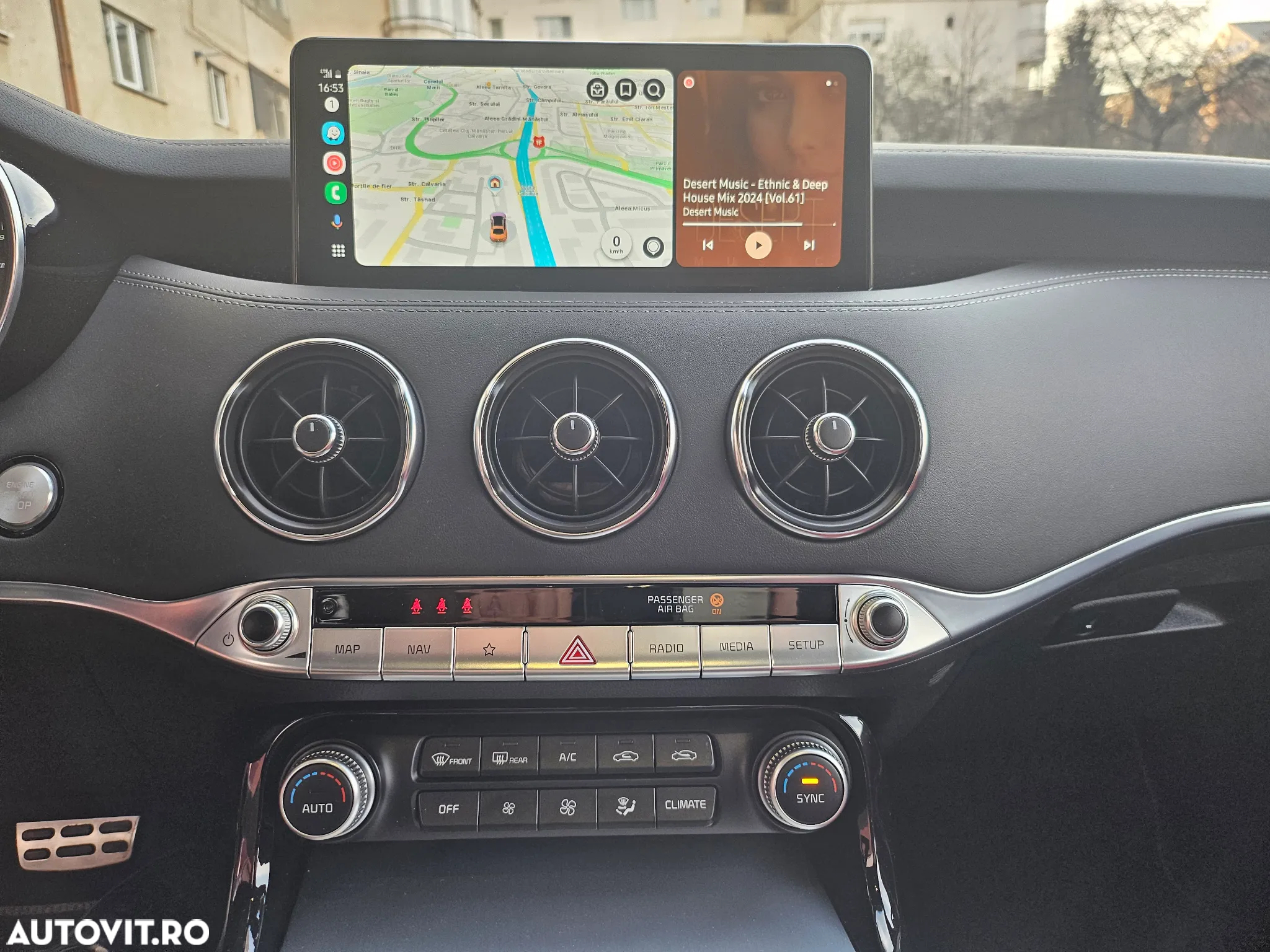 Kia Stinger 3.3 T-GDI 8AT AWD GT - 8