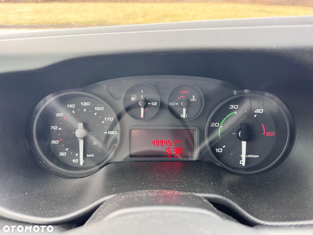 Iveco DAILY 35S15 - 7