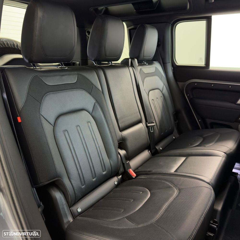 Land Rover Defender 110 D250 X-Dynamic HSE - 15