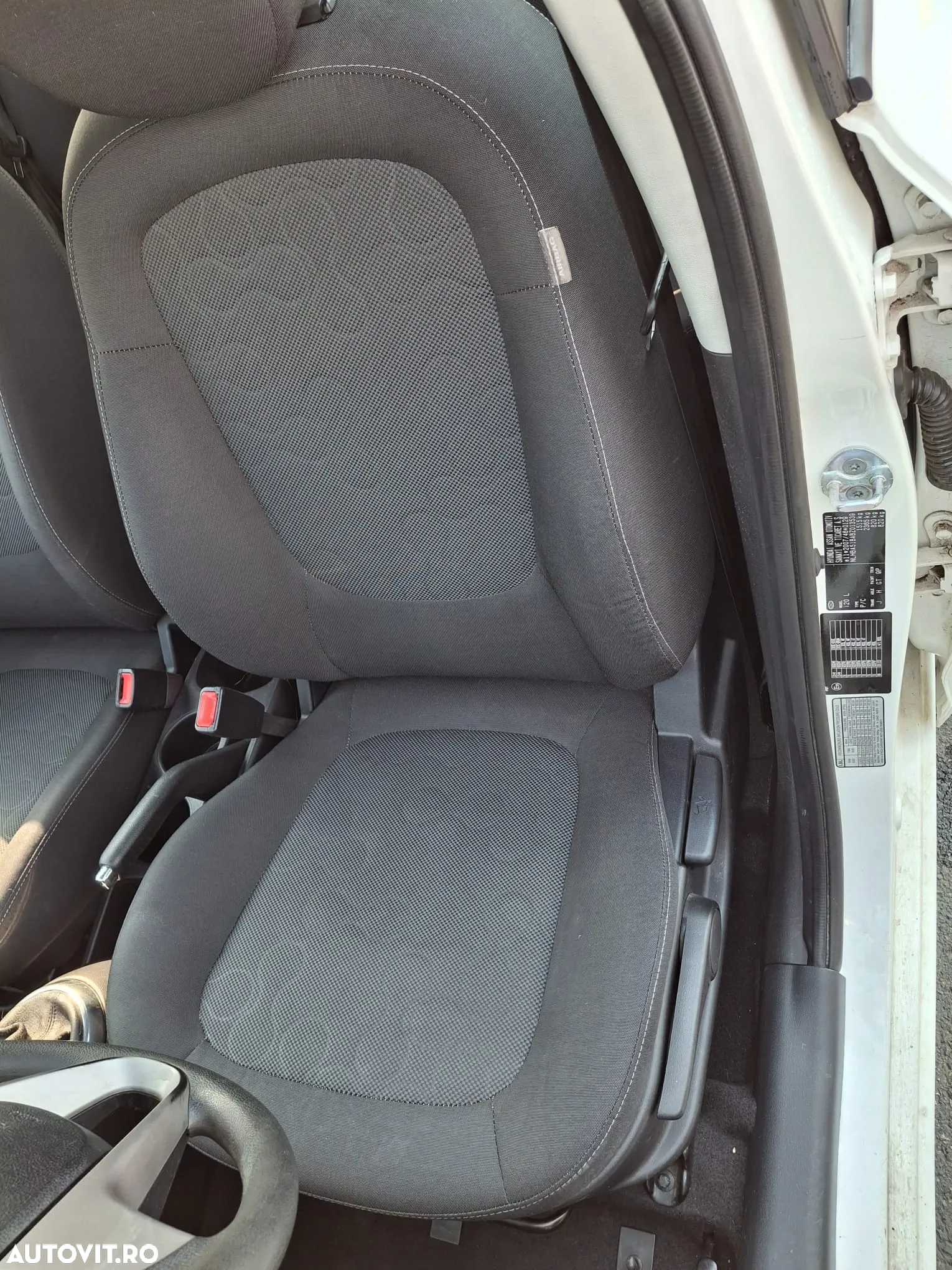 Hyundai i20 1.2 Economy - 12