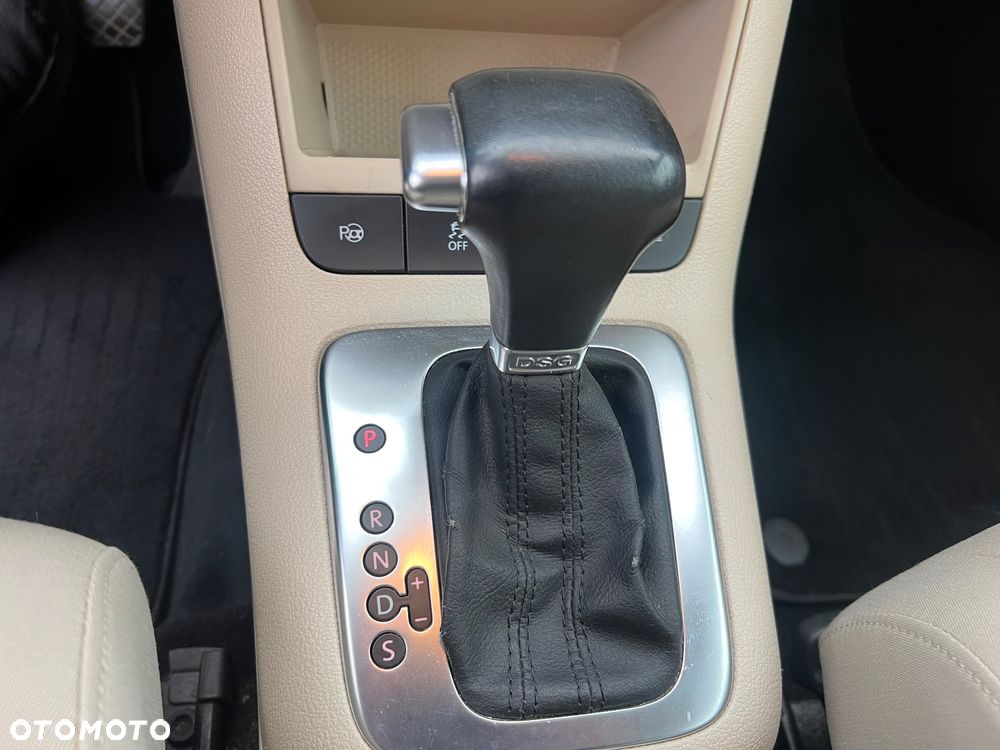 Volkswagen Golf Plus 1.4 TSI DSG Highline - 24