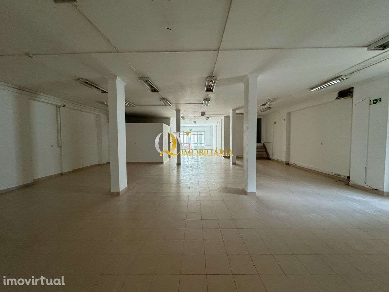 Excelente Loja para venda sita na Brandoa - Grande imagem: 3/8