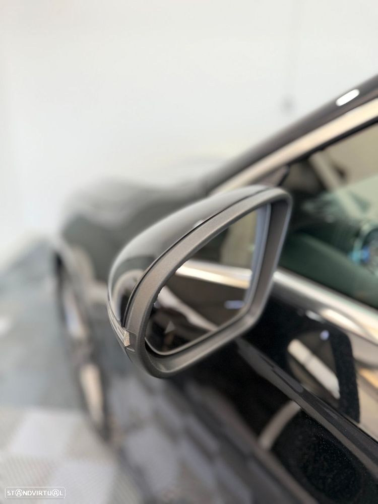 Mercedes-Benz A 250 e AMG Line - 24