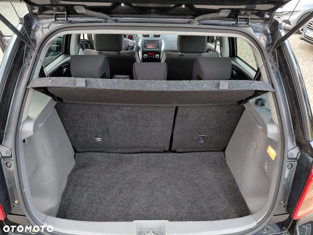 Suzuki SX4 2.0 DDiS 4x2 Comfort - 28