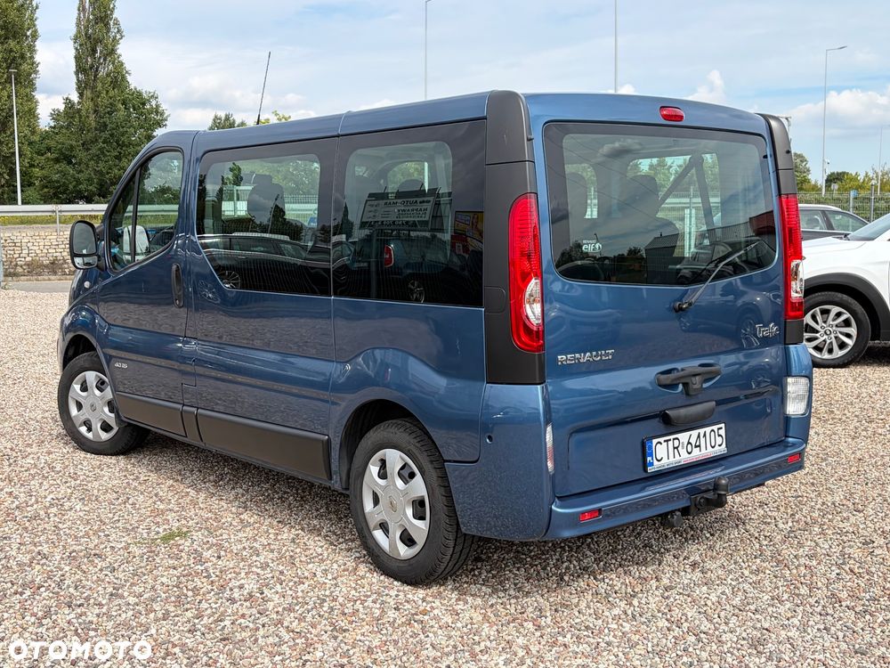 Renault Trafic Passenger Expression - 6