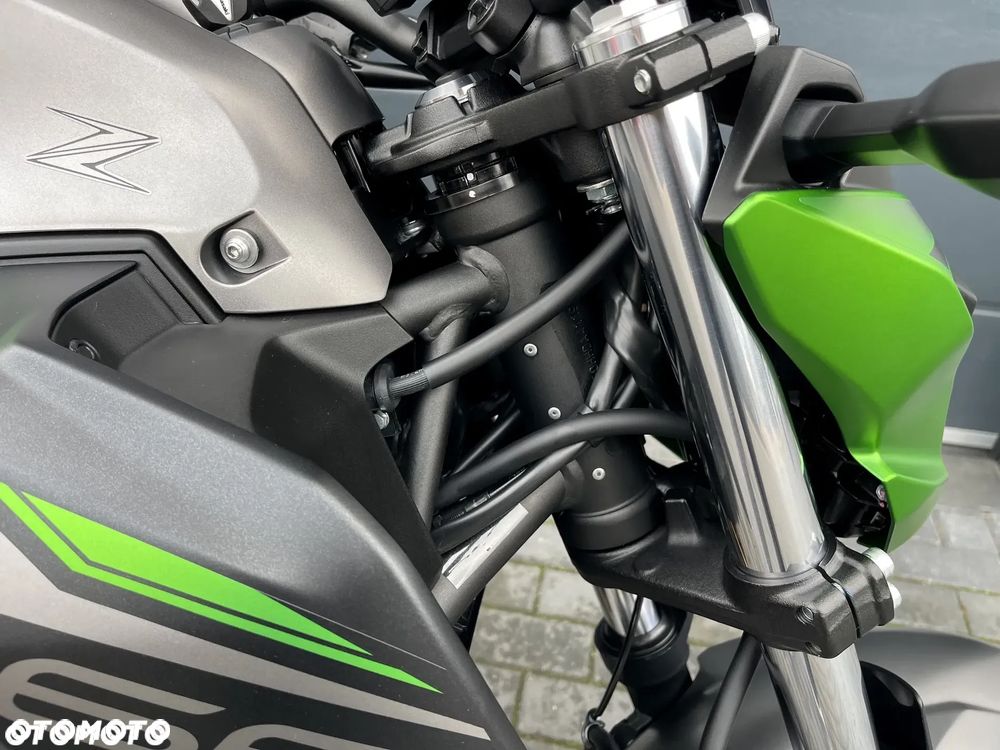 Kawasaki Z 650 - 8