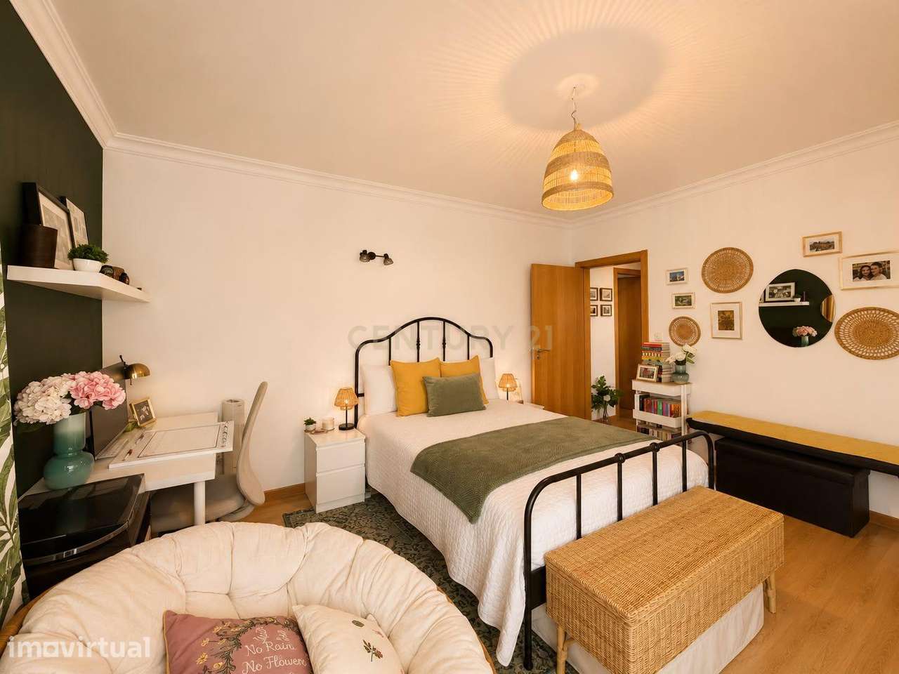 Apartamento Renovado em Seixal com 3 Quartos e 2 Casas de Banho - Grande imagem: 3/14
