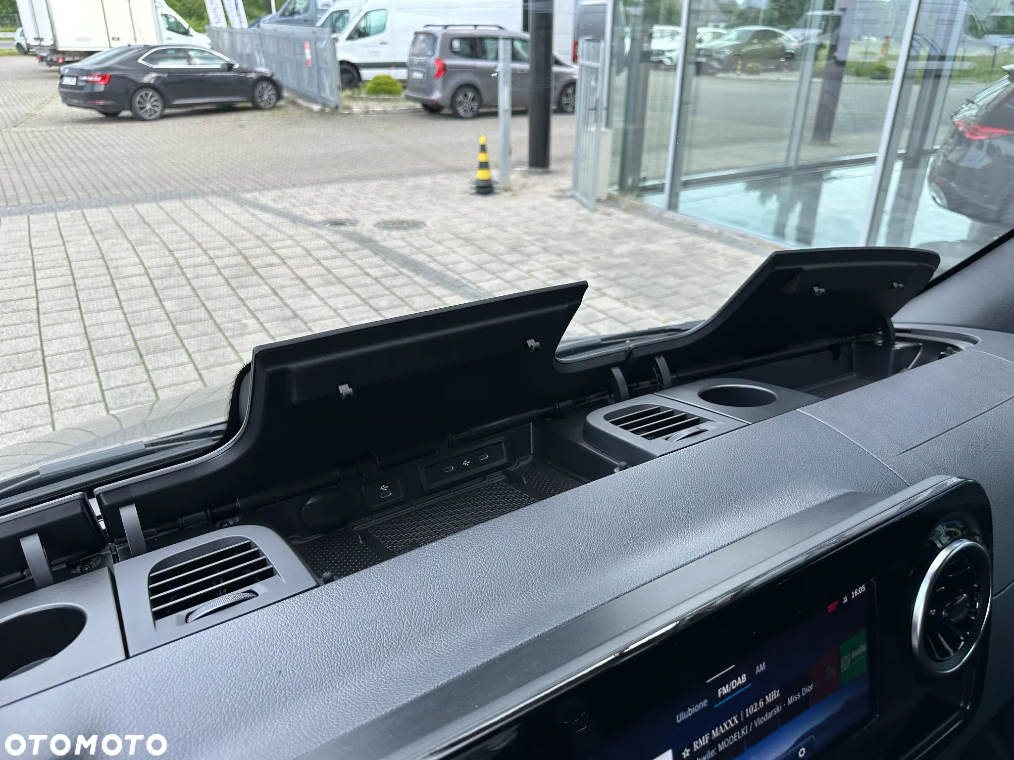 Mercedes-Benz Sprinter Furgon 319 CDI SELECT LONG - 10