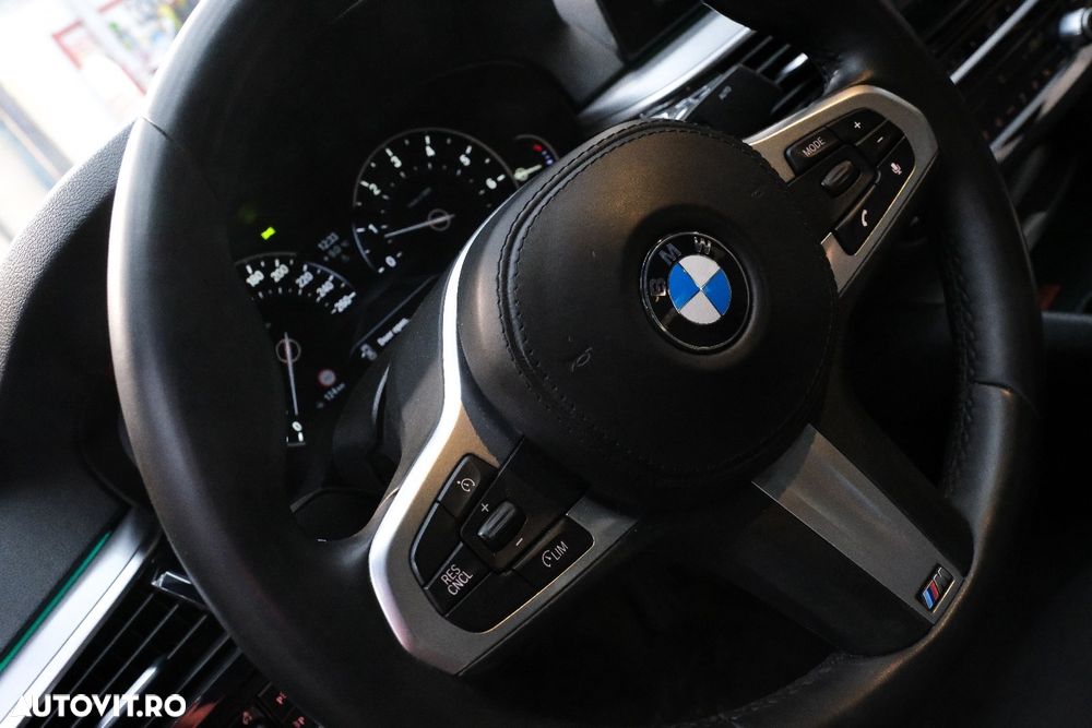 BMW Seria 5 530i xDrive Aut. M Sport Edition - 10