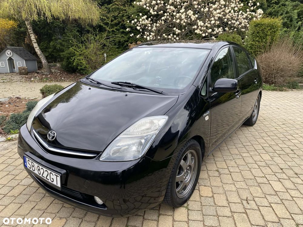 Toyota Prius 1.5 VVT-i Sol - 14